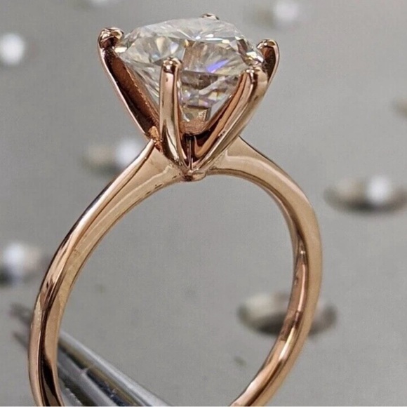 Certified 2ct Diamond heart ring in Rose Gold Electroplated on Silver 925 - Picture 4 of 4